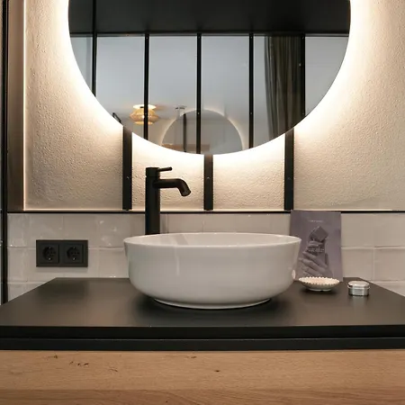 Oda ve Kahvaltı Grand Franziska - Inkl Crossfit Gym 4*