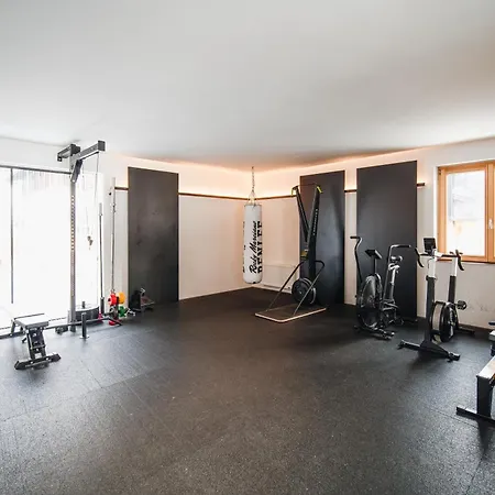 Bed and Breakfast Grand Franziska - Inkl Crossfit Gym *