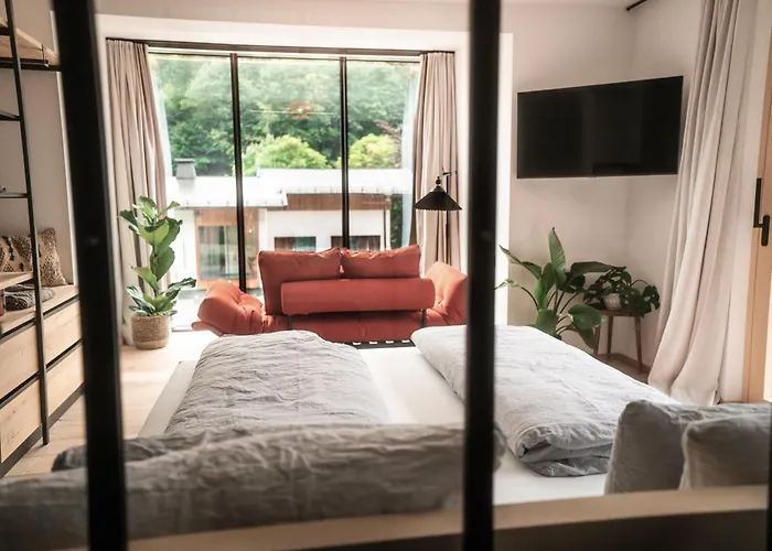 Grand Franziska - Inkl Crossfit Gym 萨尔巴赫